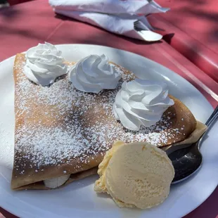 Paradise crepe (strawberry, banana, and Nutella with a side of ice cream)