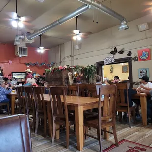 Such a cute restaurant with great ambiance.