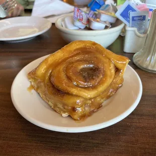 Caramel roll