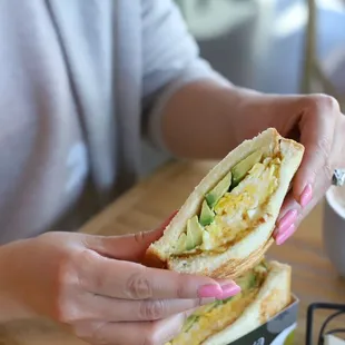 Curry cheese Hot sandwiches.