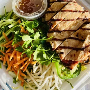 Grilled Chicken Noodle salad