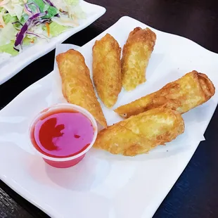 Crispy Eggs Rolls with Sweet and Sour Sauce