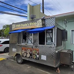 SW8 Dada sisig food truck