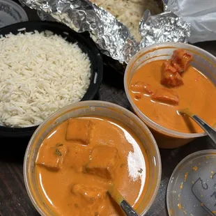Paneer tikka Masala and Chicken Tikka Masala with garlic naan to go