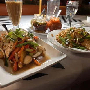 Cashew pork and Pad Thai