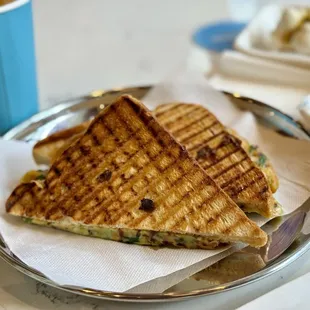 Chili cheese toastie