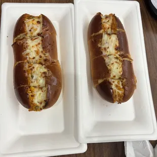 Paneer Tikka Hot Dog