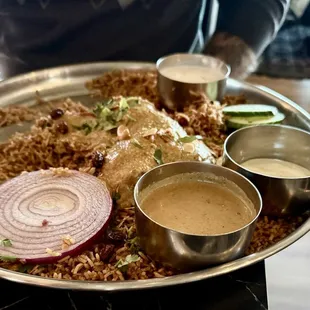Bindi with tandoori chicken