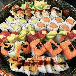 sushi, food, sashimi, sushi and sashimi