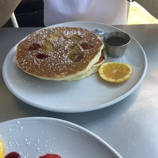 Strawberry Banana Pancakes