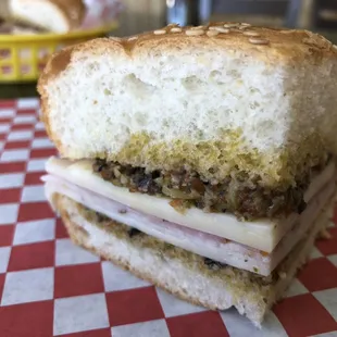 Muffuletta