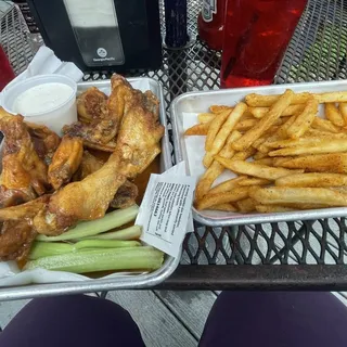 Swampys Chicken Wings