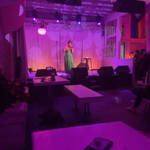 The Illustrious Ivy Le!