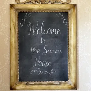 welcome to the swan house