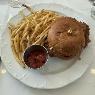 CRISPY CHICKEN SANDWICH