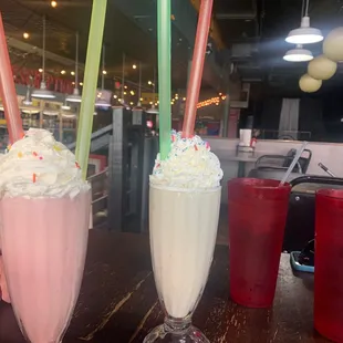Strawberry shake and birthday cake shake