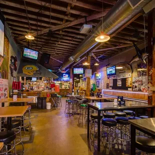 sushi and sashimi, interior