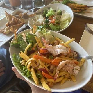 20. Yum Ma-Muang Salad