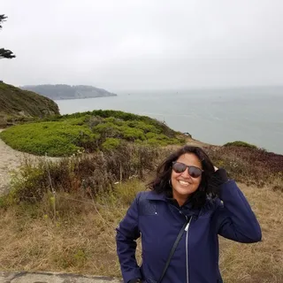Sara V.