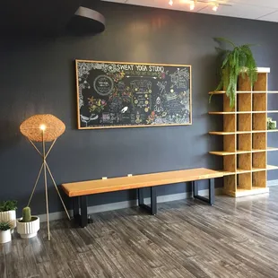 Lobby with lots of room and light.