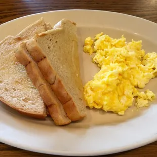 Soft Scrambled Eggs