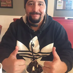 Served us our ice cream before or lunch. Maybe my hubby smile.
