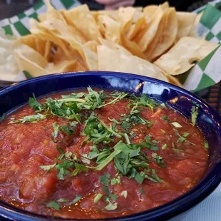 Chips and salsa ($6), vegan by default. Chips were decent but the salsa was sugary sweet and weird.