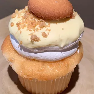 Banana pudding cupcake