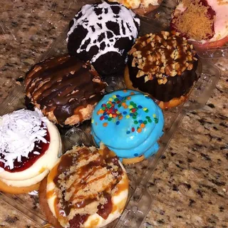 Cookies and Cream Cupcake