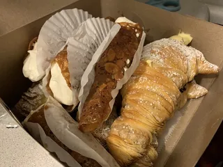 Luca Pastry - Livonia