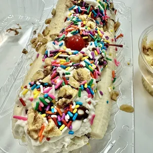Vegan Banana Split Sundae