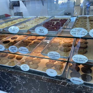 Vegan One Cookie