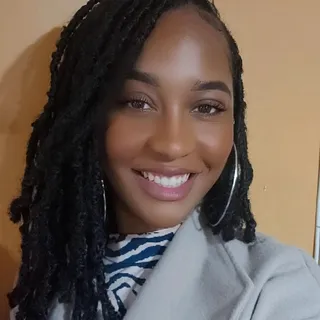 Aminata C.