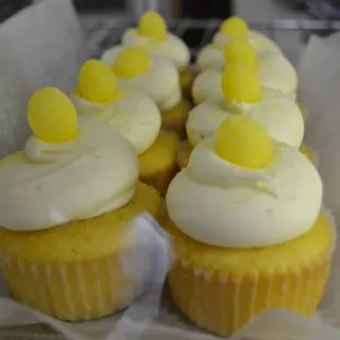 Lemon x3 Cupcakes yum!