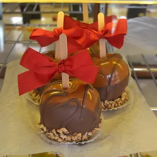 Dipped Caramel Apples