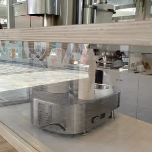 Machine used to mix the fruit into the ice cream/yogurt