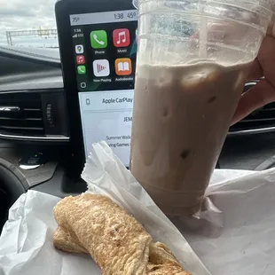 Cherry vanilla latte and Puerto Rican pastry with cheese