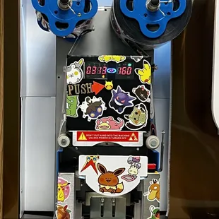 a close up of a machine