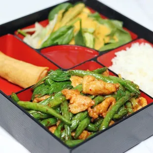 Lunch Special-string bean basil with chicken (spicy)