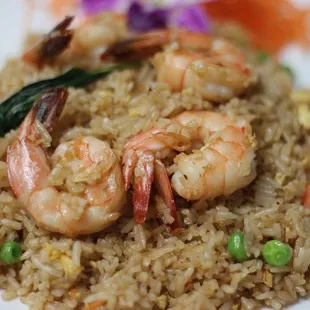 Spicy Basil Fried Rice With Shrimp