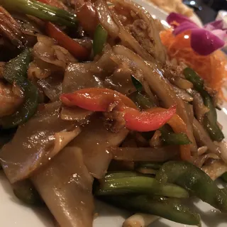 Drunken Noodle