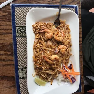 Pad Thai with chicken
