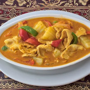 Yellow Curry w/Chicken