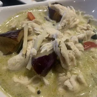 Green Curry (Kaeng Kaew)