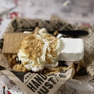 Funnel Cake S'mores