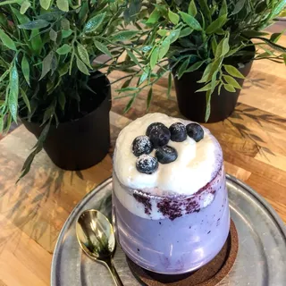Iced Blueberry Latte