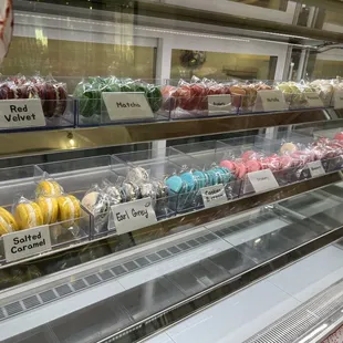 lots of macaron choices