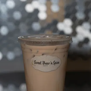 Our flavorful iced caramel latte!