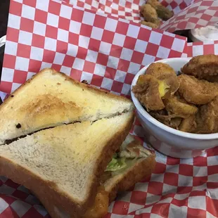 Pimento Cheese BLT