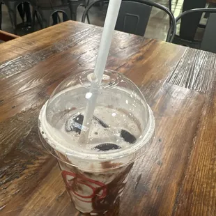 Blasters is on point!! Really good, I got a wonderfilled, with Oreo, strawberry, banana &amp; chocolate drizzle